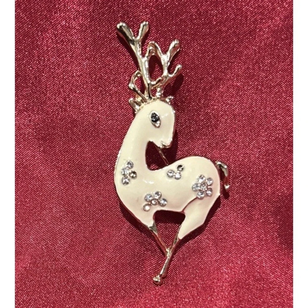Classy Ladies  Rhinestone Reindeer New Year Thanksgivin Christmas  Brooch P161-3